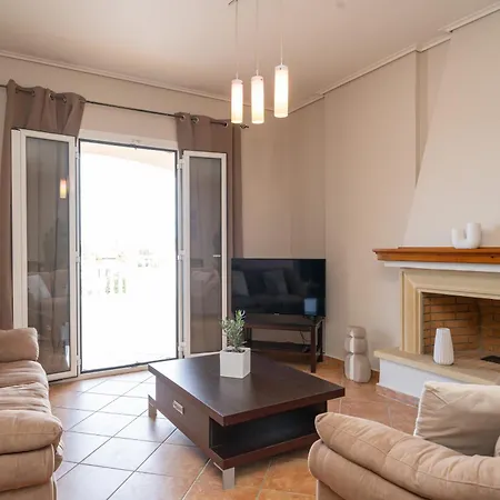 ヴィラ Eglina Mare Minia