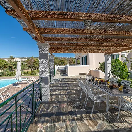 Eglina Mare ヴィラ *