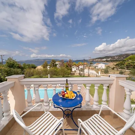 ヴィラ Eglina Mare Minia